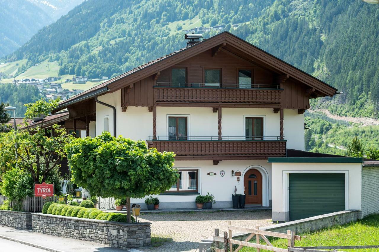 Landhaus Tyrol ไมย์อาโฮเฟิน ภายนอก รูปภาพ